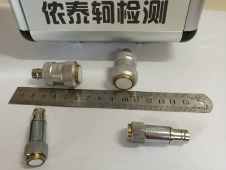 高頻、小直徑輻射端面的換能器